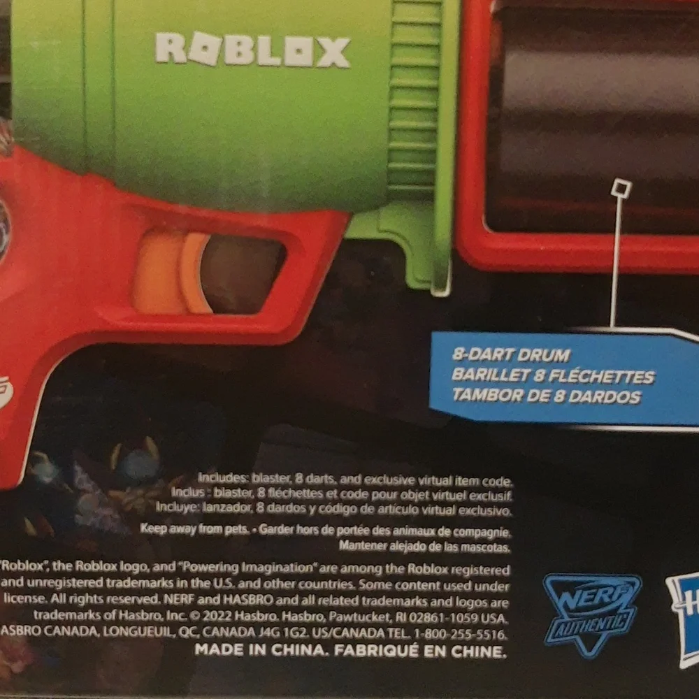 NERF ROBLOX Spacelock Ray Blaster Toy Dart Launcher Water Pump And Spray SEALED